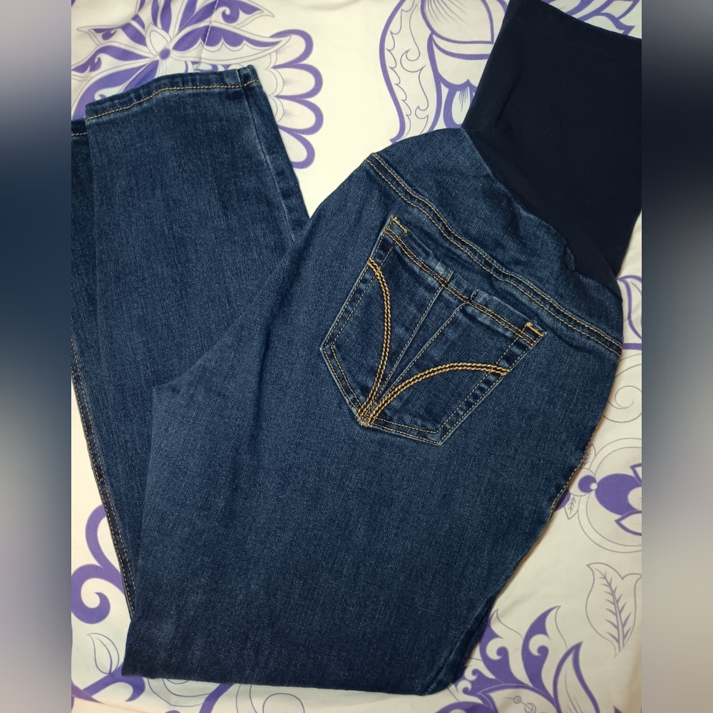 Idigo blue maternity jeans